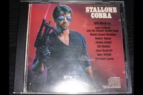 Muzyka z filmu Cobra: Kultowy soundtrack lat 80. Lista i gdzie słuchać
