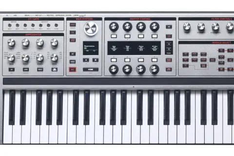 Wybór pierwszego syntezatora: Od keyboardu do własnych brzmień